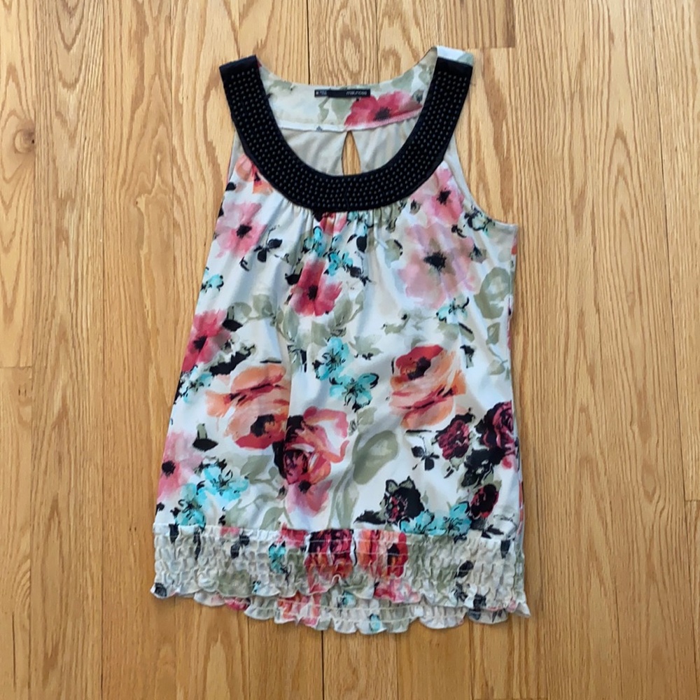 Maurices sleeveless blouse-size medium